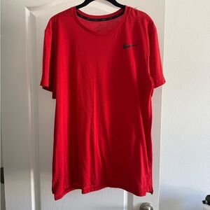 Men’s Nike Red Dri Fit Tee SZ L